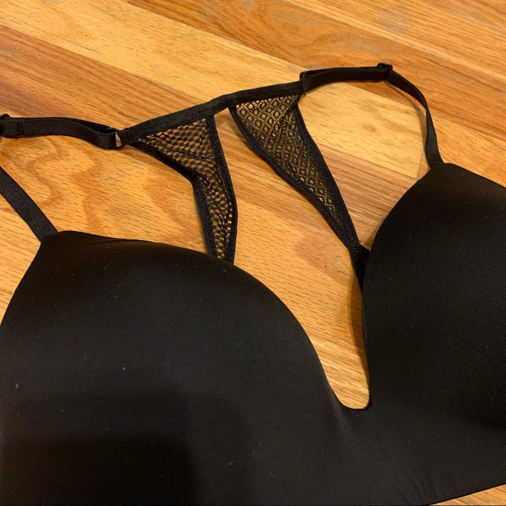 Victoria’s Secret Black Bra